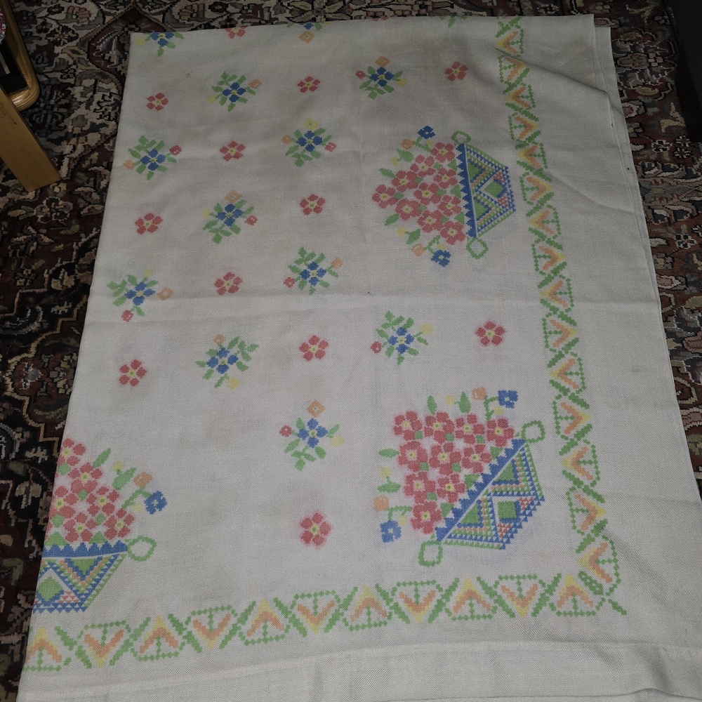 jcpenney Vintage Cream Table Cloth